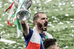 开云体育在线-欧洲顶级联赛决胜阶段即将打响，谁将夺冠