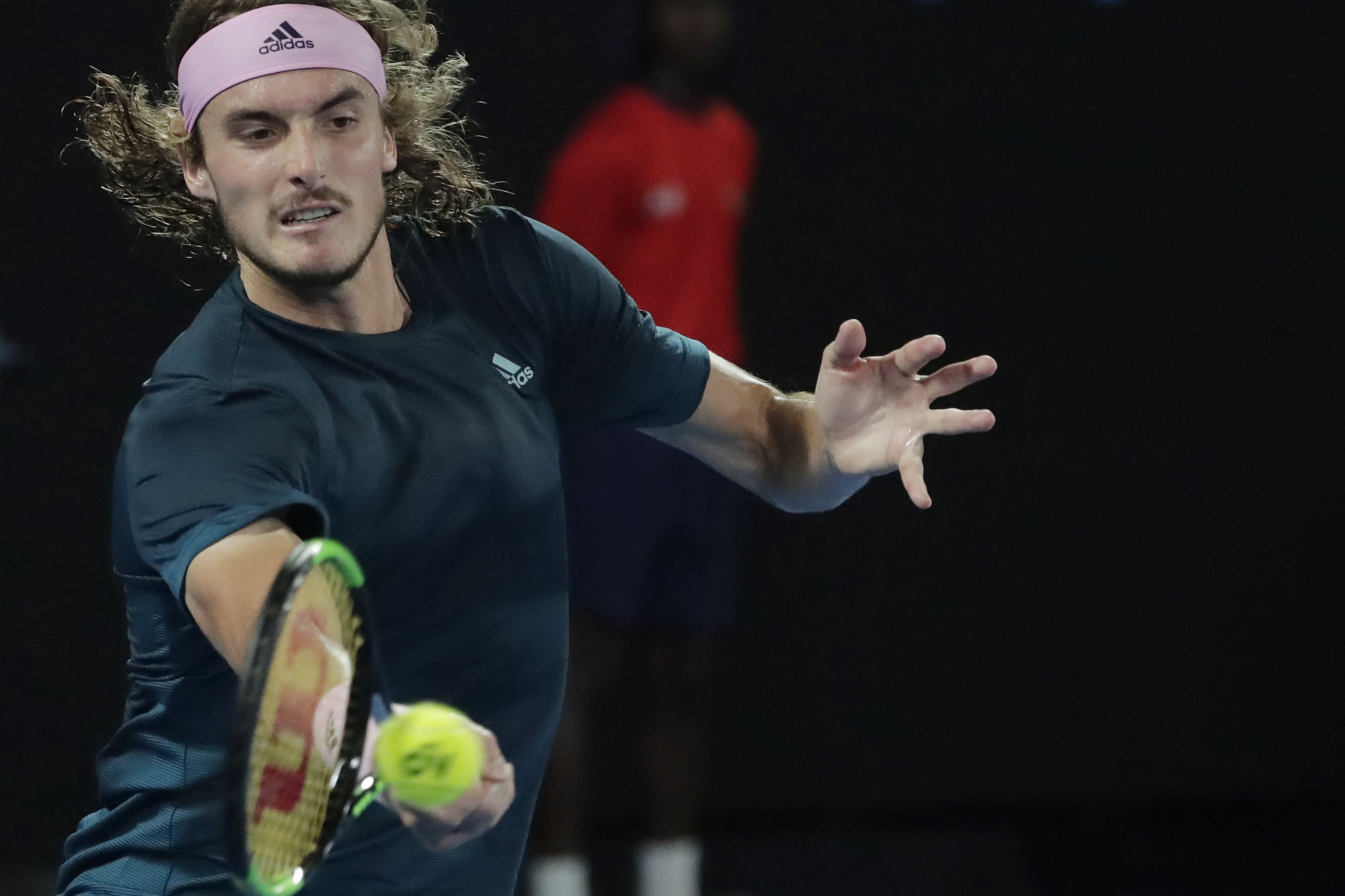 澳大利亚网球队逆转德国网球队，纳达尔绝境逆转的简单介绍