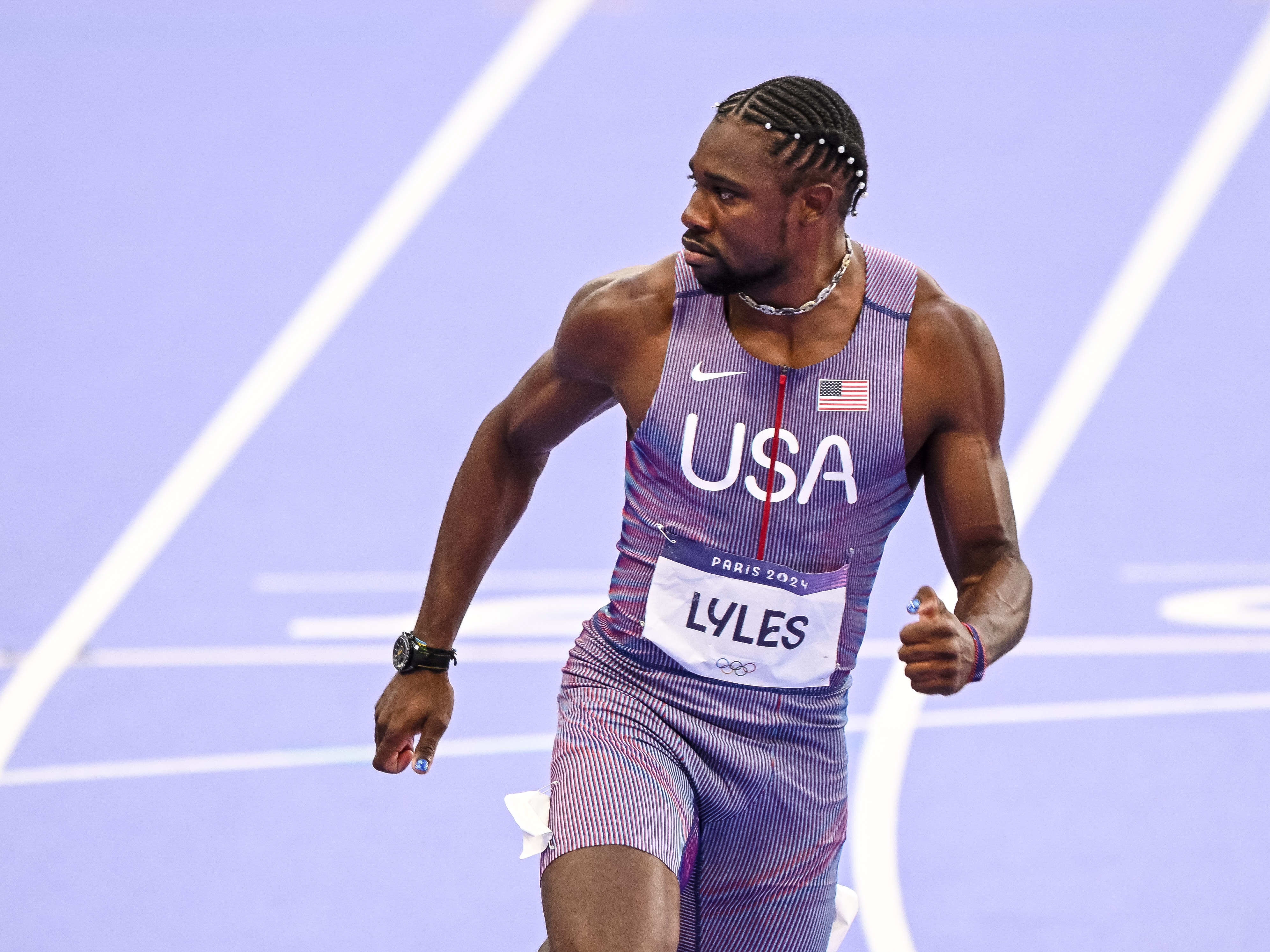 南非选手勇猛无畏，获得射击比赛冠军