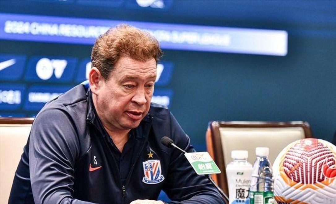 罗马遭遇连败,主教练面临下课危机 罗马遭遇连败,主教练面临下课危机