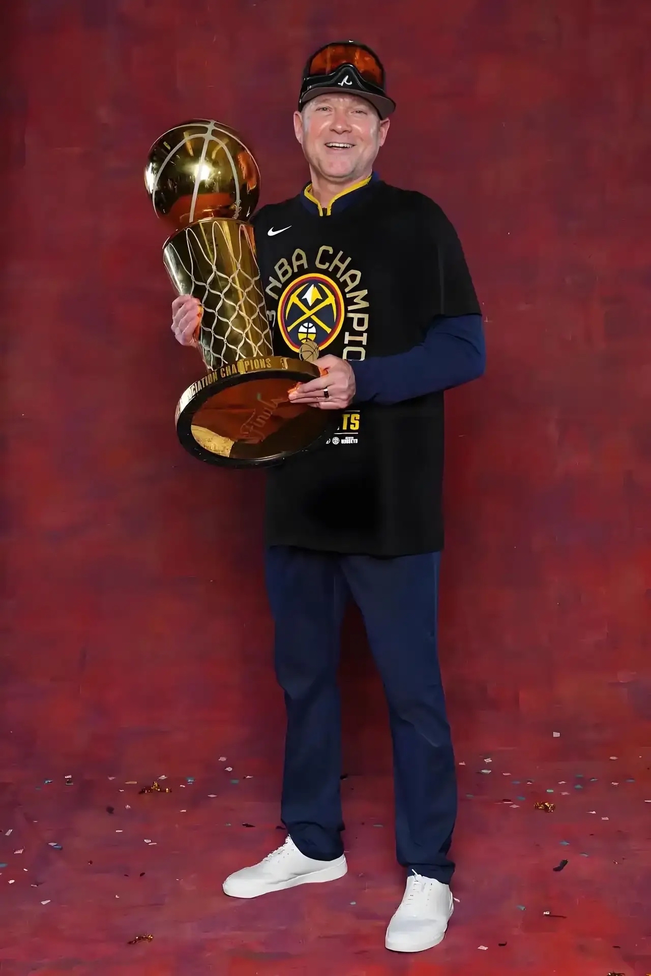 黄金一代球员崭露头角瞩目登顶的简单介绍