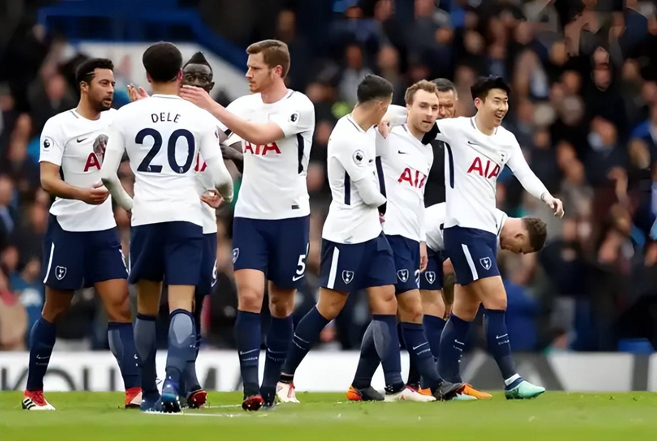 包含法兰克福球员之间默契配合,球队士气高昂的词条 包含法兰克福球员之间默契配合,球队士气高昂的词条