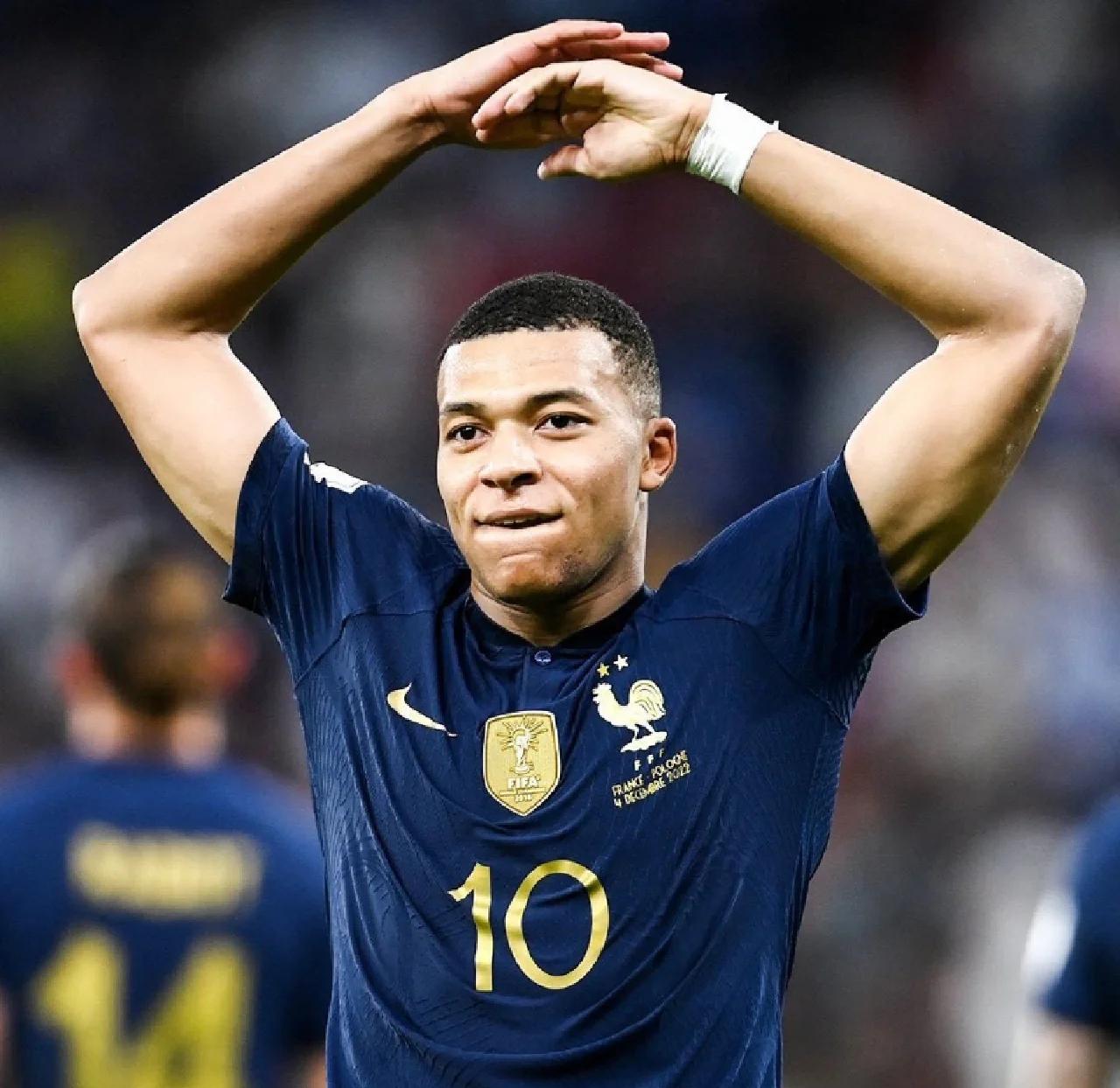 包含法国队在欧洲杯资格赛中表现出色,势不可挡的词条 包含法国队在欧洲杯资格赛中表现出色,势不可挡的词条