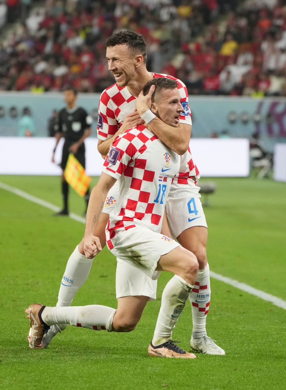 包含摩洛哥力克法国，迪马利亚送出助攻的词条